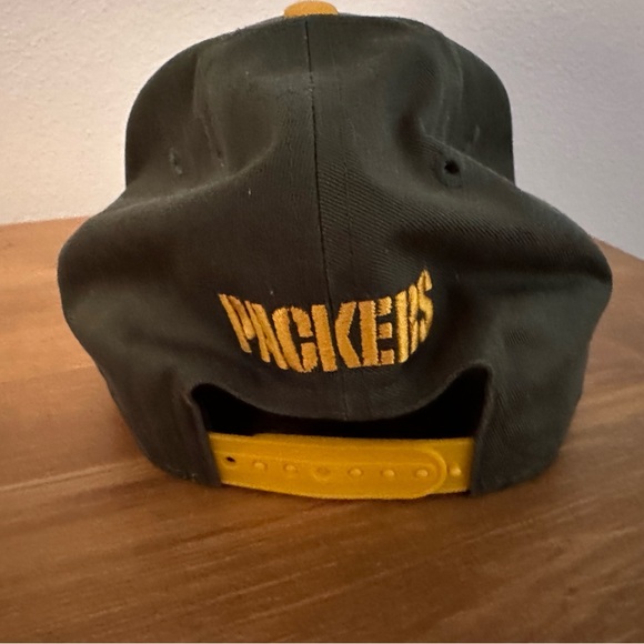 Green Bay Packers Hat - Picture 4 of 8